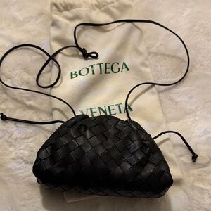 Bottega Veneta Black Intrecciato Crossbody Bag